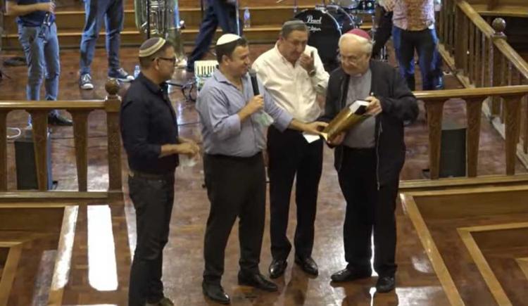 La comunidad judía en Córdoba agradeció la tarea pastoral de Mons. Ñáñez