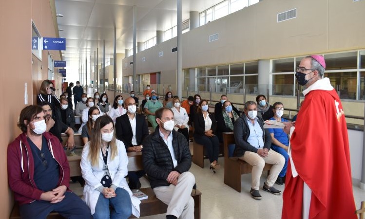 La diócesis de Lomas de Zamora agradeció la labor del personal sanitario
