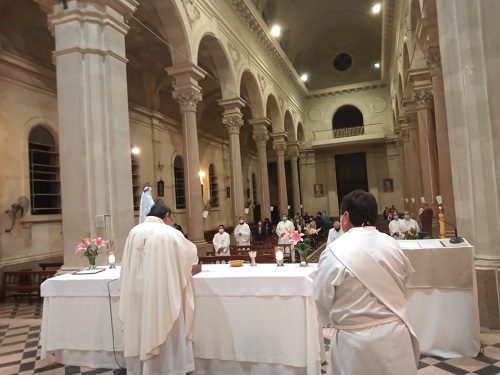 La diócesis de Reconquista recordó al padre Martini y a monseñor Sigampa