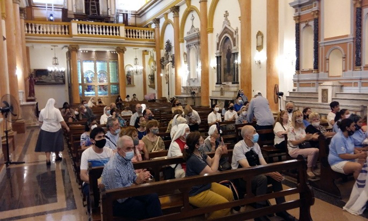 La Peregrinación Orionita en Buenos Aires visitó la parroquia Mater Misericordiae