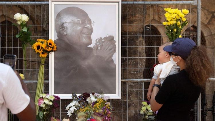 La tristeza del Papa por la muerte del arzobispo sudafricano Desmond Tutu
