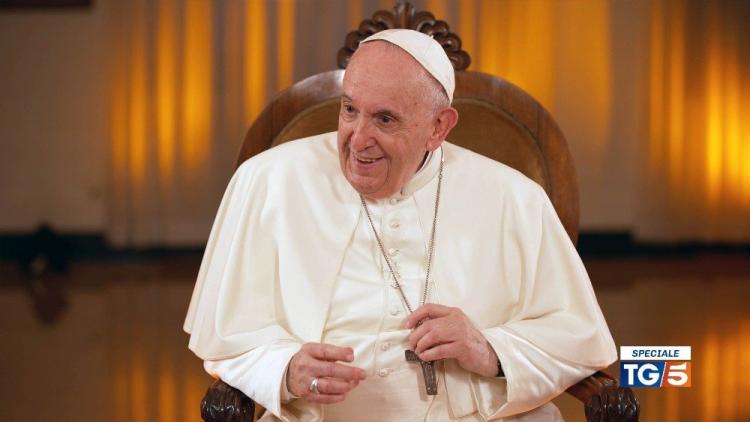 La violencia contra la mujer "un problema casi satánico", lamentó el Papa