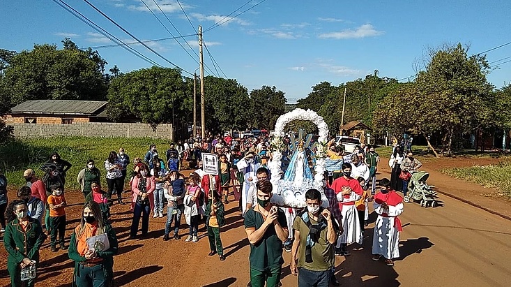 Los fieles de Eldorado peregrinaron en honor de Nuestra Señora de Luján