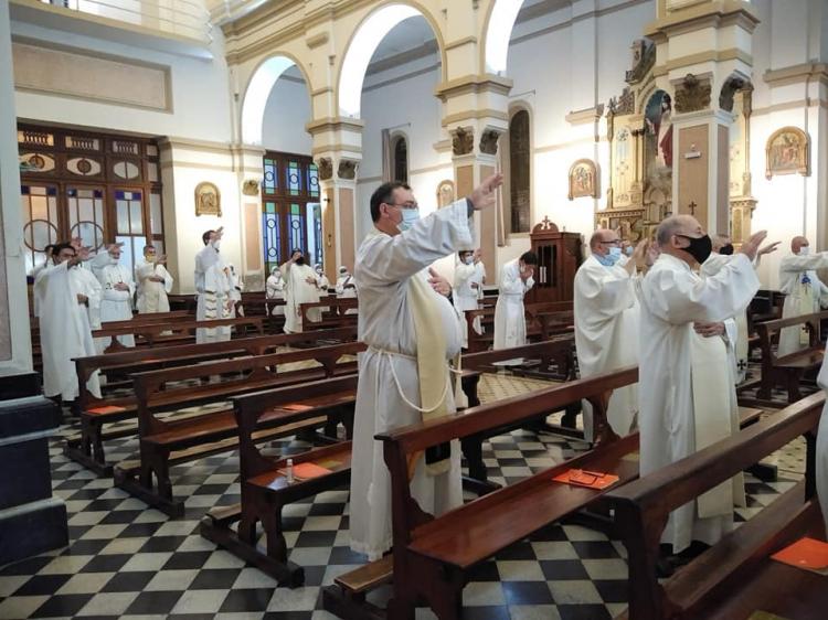 Misa Crismal en Rafaela: Mons. Fernández llamó a ser una Iglesia en comunión