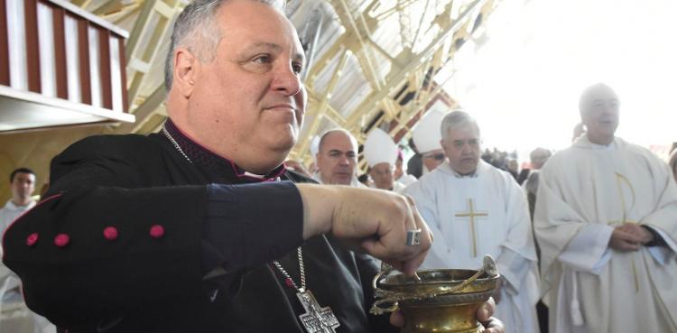 Mons. Colombo alentó a los sacerdotes al diálogo contra el "autoaislamiento"
