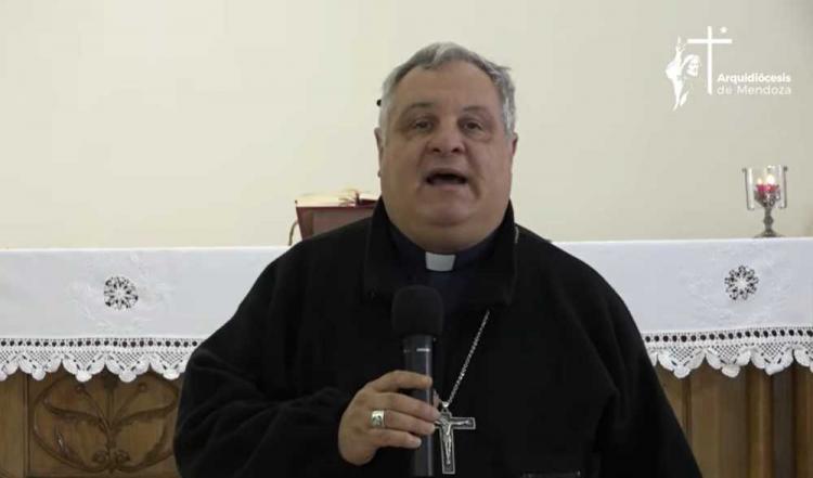 Mons. Colombo animó a los catequistas a seguir profundizando en la misión