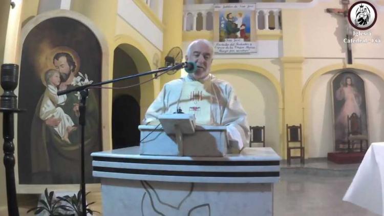 Mons. Conejero Gallego: Vivir en comunión, erradicar las desigualdades