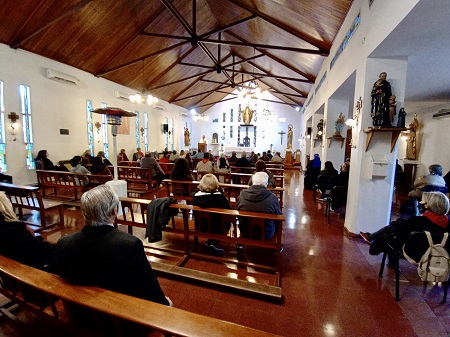Mons. Fernández visitó una parroquia y animó a la comunidad a tener nuevos sueños