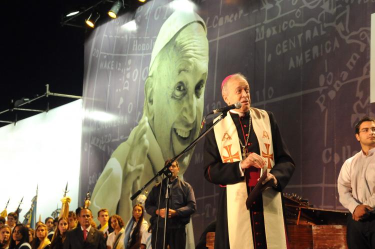 Mons. Marino celebra sus bodas de oro sacerdotales