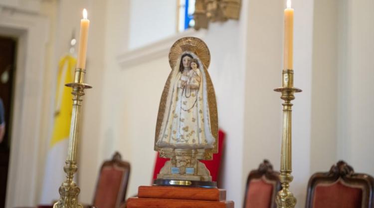 Mons. Martín invita a participar de la fiesta en honor de la Virgen del Rosario
