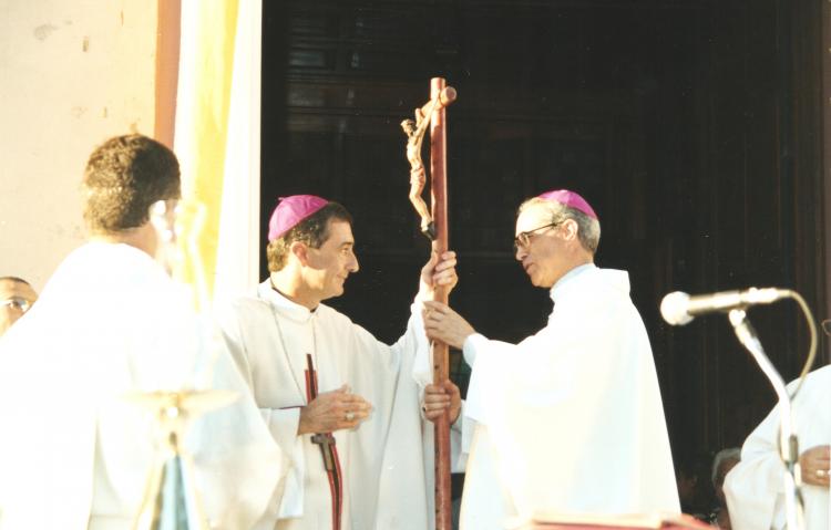Mons. Martínez celebra dos décadas como obispo de Posadas