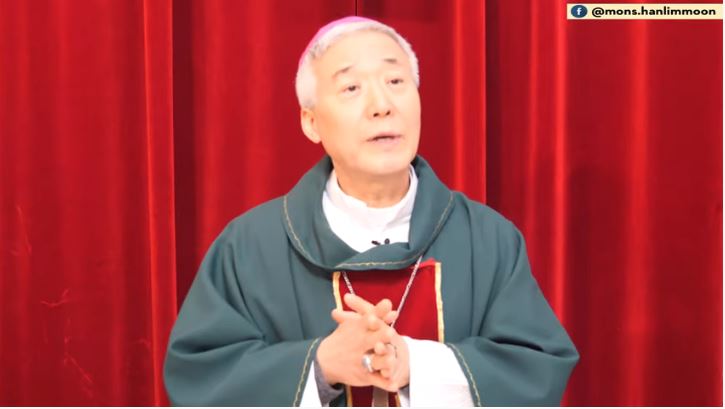 Mons. Moon: "Una puerta a un mundo diferente"