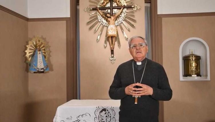 Mons. Ojea invita a detenerse a valorar la Eucaristía