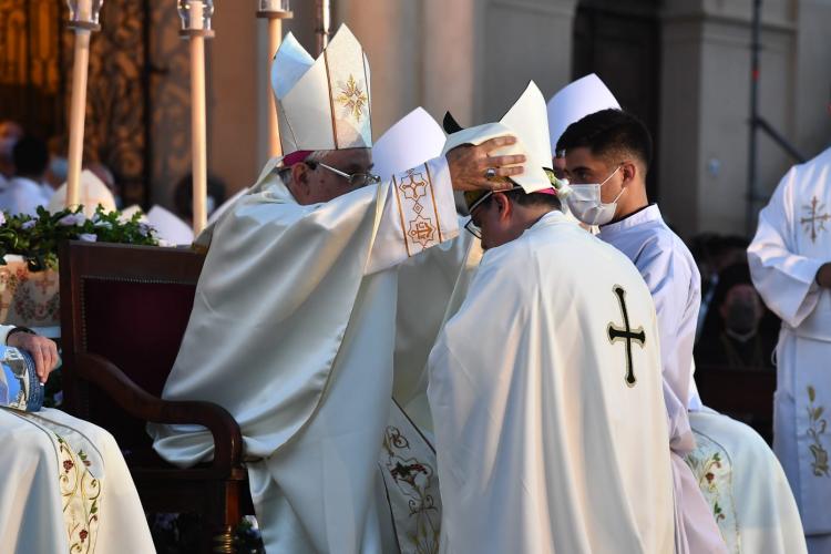 Monseñor Ángel Rossi asumió como nuevo arzobispo de Córdoba