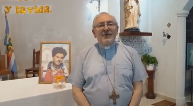 Mons. Zordán agradece la visita de las reliquias de Carlo Acutis