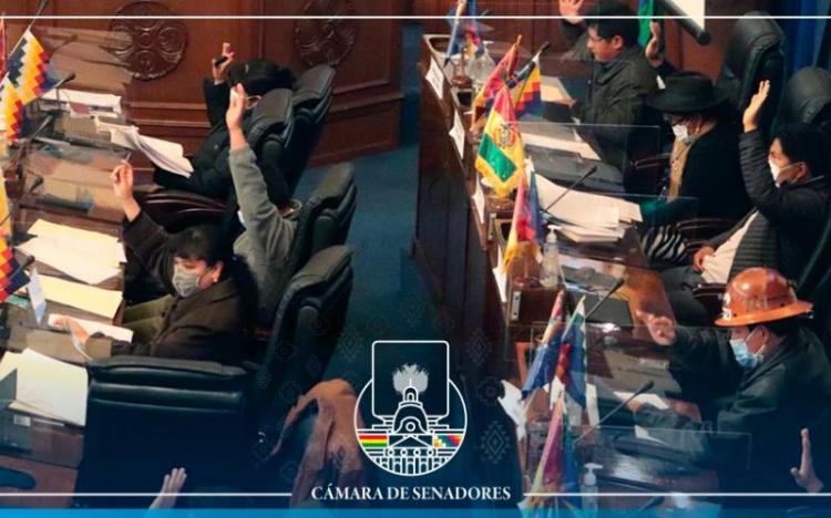Reconocimiento del Senado boliviano a la Comisión Episcopal de Educación