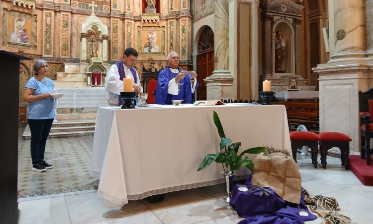 A 19 años de su muerte, la comunidad riocuartense recordó a Mons. Staffolani