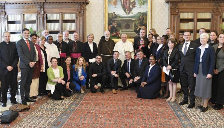 Abusos: el Papa le pide a toda la Iglesia ejercer la 'escucha y acogida' de las víctimas