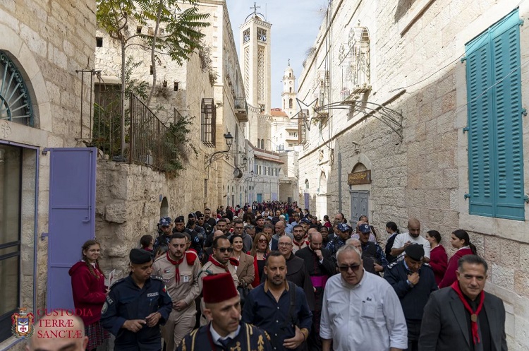 Adviento: Entrada solemne del Custodio de Tierra Santa en Belén