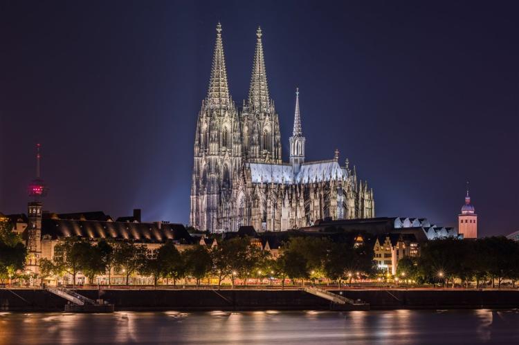 Alemania: La Catedral de Colonia inicia su 700 aniversario