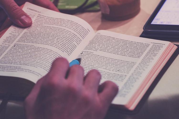 Así se celebrará el Mes de la Biblia en la arquidiócesis de Buenos Aires Así se celebrará el Mes de la Biblia en la arquidiócesis de Buenos Aires