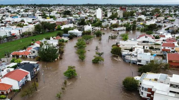 Bahía Blanca: los obispos junto a los que más sufren las consecuencias del temporal