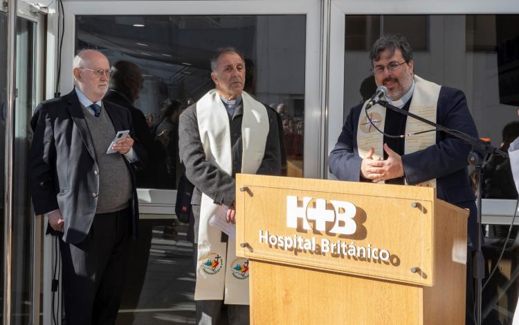 Bendición ecuménica de las nuevas instalaciones de la UCA y el Hospital Británico Bendición ecuménica de las nuevas instalaciones de la UCA y el Hospital Británico