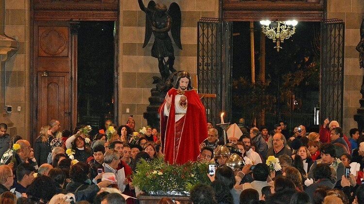 Buenos Aires: novena, solemnidad y peregrinación al Sagrado Corazón de Jesús Buenos Aires: novena, solemnidad y peregrinación al Sagrado Corazón de Jesús