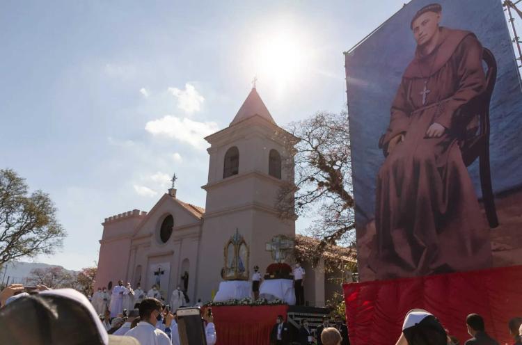 Catamarca celebrará el primer aniversario de la beatificación de Esquiú