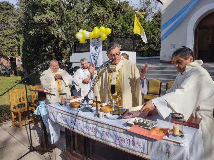 Celebraron en Rosario 30 años del Santuario de la Santísima Trinidad