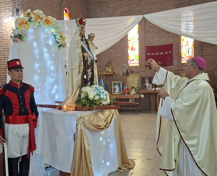 Cientos de fieles celebraron en Campo Gallo las patronales de la Virgen del Carmen Cientos de fieles celebraron en Campo Gallo las patronales de la Virgen del Carmen
