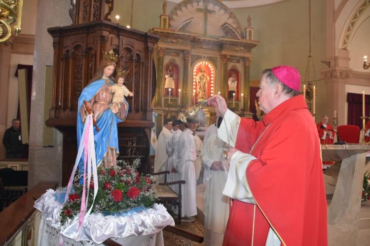 Colonia Vignaud: Multitudinaria participación en la peregrinación al santuario de María Auxiliadora