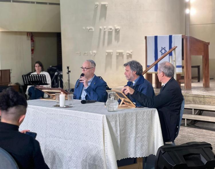 Conmemoración por los 60 años de 'Nostra aetate' en la sinagoga Mishkán Conmemoración por los 60 años de 'Nostra aetate' en la sinagoga Mishkán