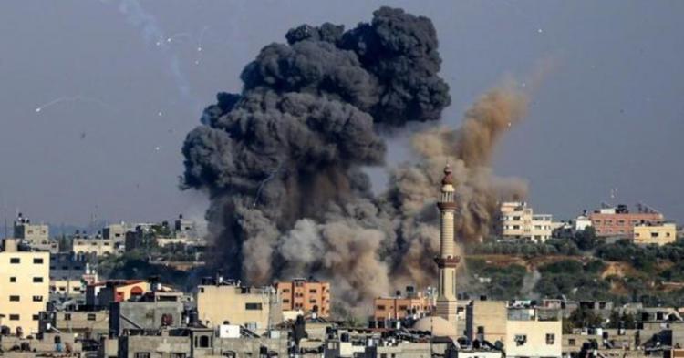 Dolor de un párroco de Gaza ante una nueva masacre por bombardeos