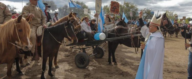 Cruz del Eje: Cientos de gauchos del Noroeste participaron del jubileo