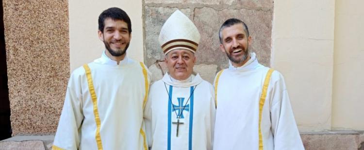 Cruz del Eje: dos nuevos diáconos de la Sociedad San Juan