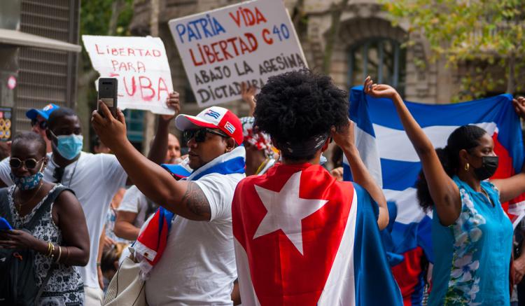 Cuba: Piden "no olvidar" a los presos políticos de las protestas en julio de 2021