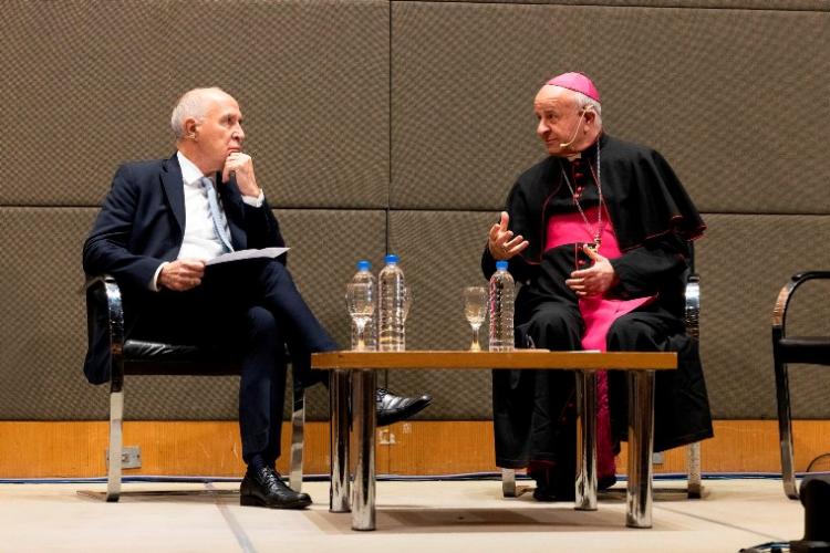 Diez años de Laudato si': Mons. Paglia y Lorenzetti cerraron una jornada especial en la UCA