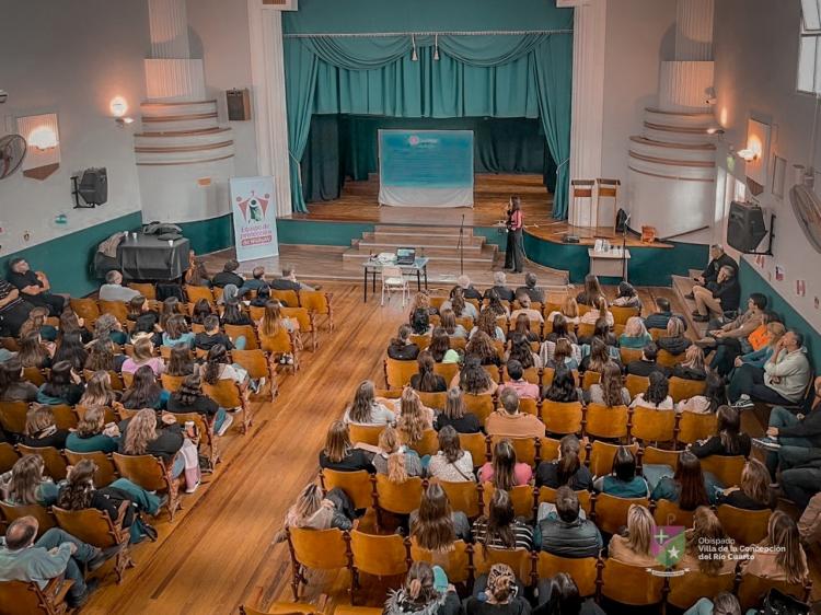 Docentes de Río Cuarto tuvieron su jornada de espiritualidad