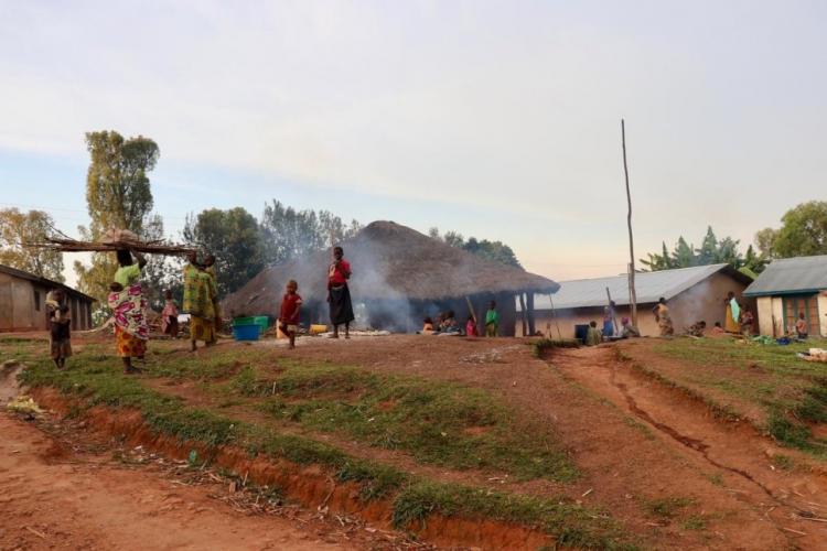 Dolor del Papa por el ataque a un centro de refugiados en el Congo