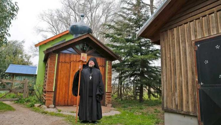 Dolor y consternación de un monje por la escalada bélica en la "amada" Ucrania