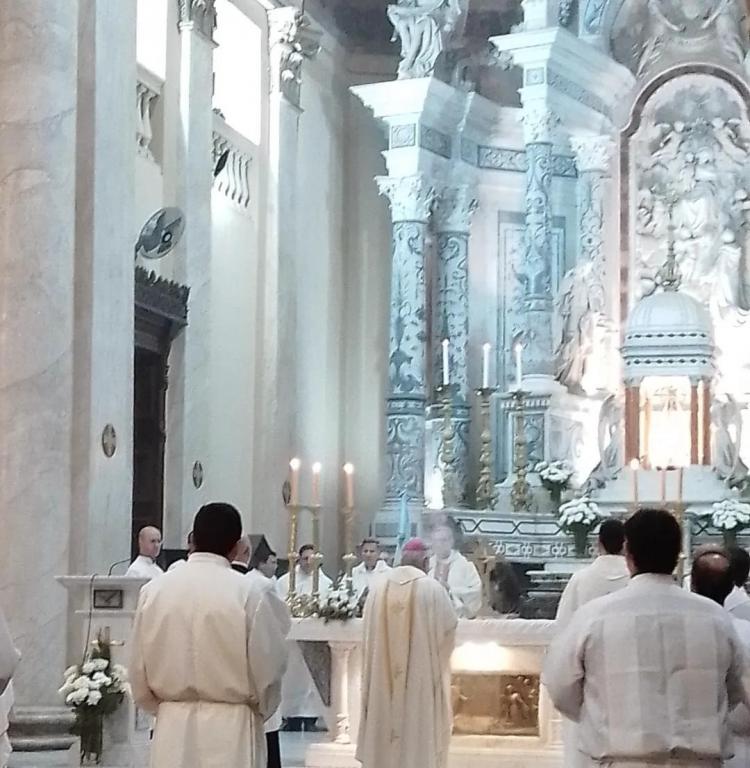 Dos nuevos diáconos para la arquidiócesis de Rosario