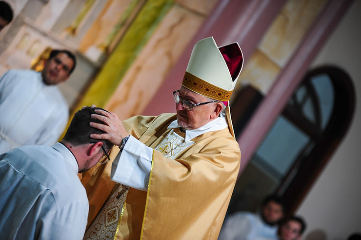 Gualeguaychú: Mons. Zordán ordenará dos nuevos sacerdotes Gualeguaychú: Mons. Zordán ordenará dos nuevos sacerdotes