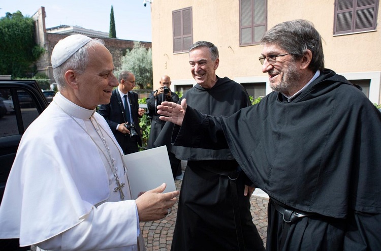 'El amor está en el centro de todo', dijo el Papa a sus hermanos agustinos 'El amor está en el centro de todo', dijo el Papa a sus hermanos agustinos