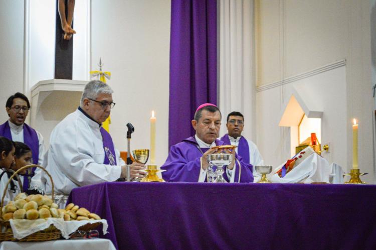 El arzobispo de Nueva Pamplona visitó Comodoro Rivadavia