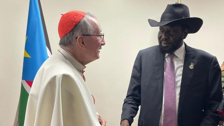 El Card. Parolin en Sudán del Sur reiteró a Salva Kiir los anhelos de paz del Papa