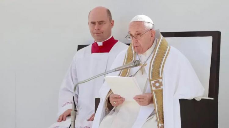 El dolor de Pakistán y Ucrania en el Ángelus del Papa