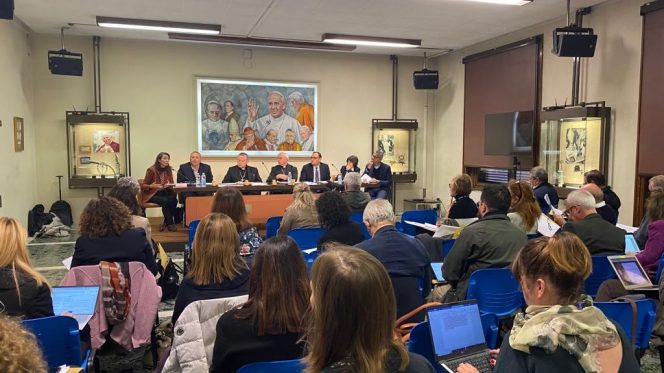 El episcopado italiano presentó su primer informe nacional sobre protección de menores
