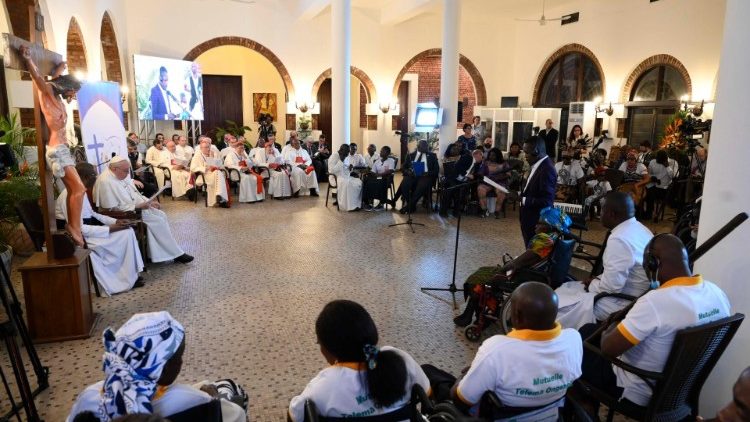 El Papa estuvo con los congoleños comprometidos con los más necesitados