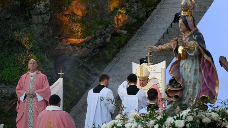 Francisco: 'Cristo es alegría, en todo tiempo y en medio de cada aflicción'